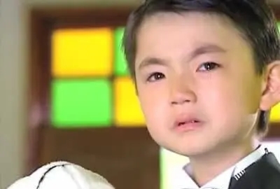 中国首位自毁前程入狱的童星，7岁出道12岁早恋，最后误入歧途