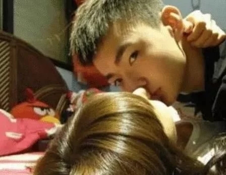 中国首位自毁前程入狱的童星，7岁出道12岁早恋，最后误入歧途