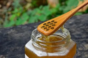 九龙藤蜂蜜是什么 九龙藤蜂蜜的功效与作用