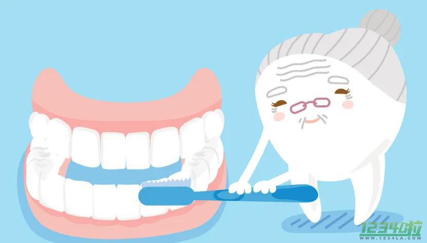 假牙怎么清洗 正确清洁假牙的4个步骤