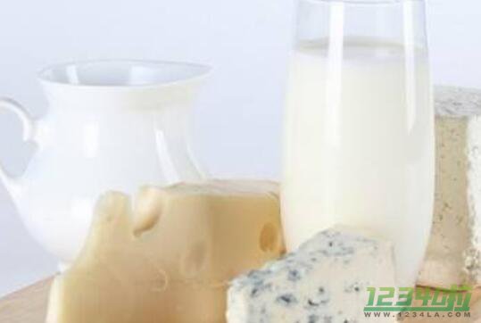 过期纯牛奶如何利用 过期的纯牛奶有什么利用价值