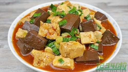 鸭血可以和豆腐一起煮吗 鸭血和豆腐怎么吃好
